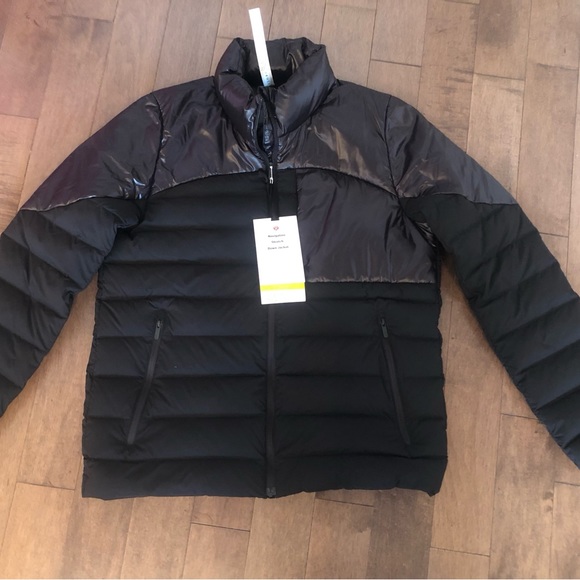 Lululemon Jacket *NWT* - Picture 1 of 4